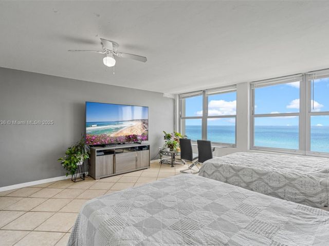 Apartment for sale  Unit #931 - photo 6287534