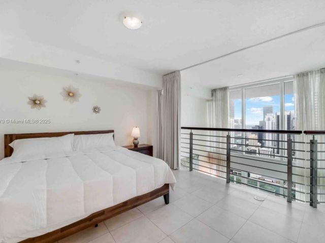 Apartment for rent  Unit #2308 - photo 6283003