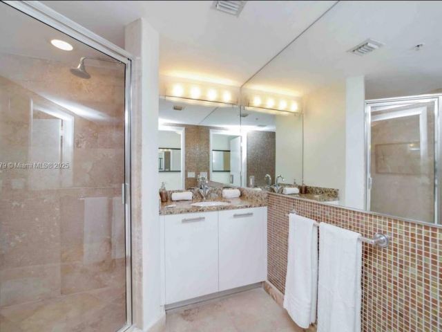 Apartment for rent  Unit #2308 - photo 6283013