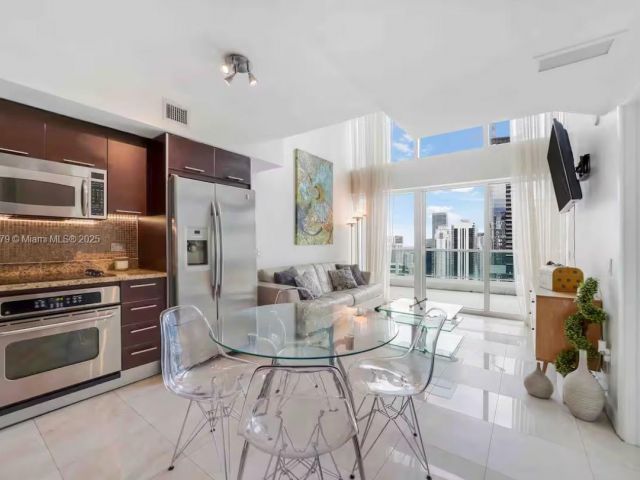 Apartment for rent  Unit #2308 - photo 6283017