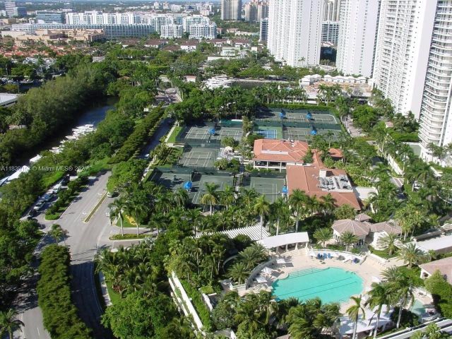 Apartment for sale  Unit #2303 - photo 6282918