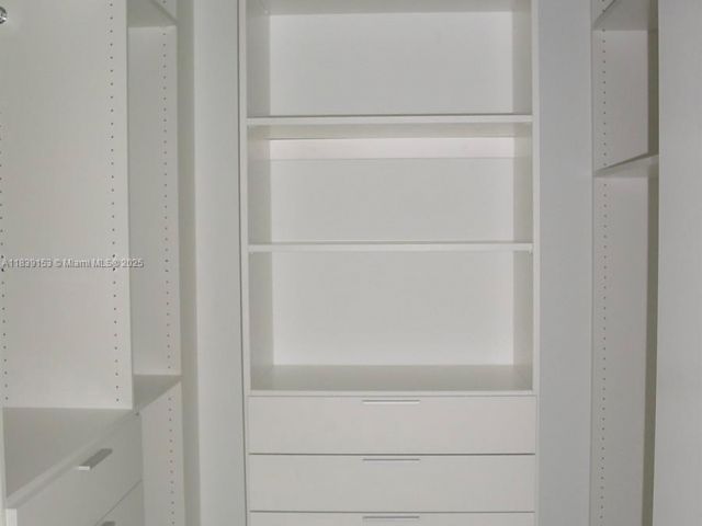 Apartment for sale  Unit #2303 - photo 6282926