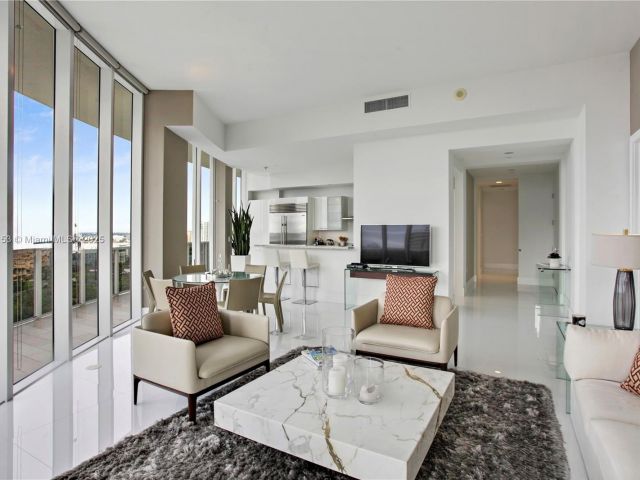 Apartment for sale  Unit #2303 - photo 6282934