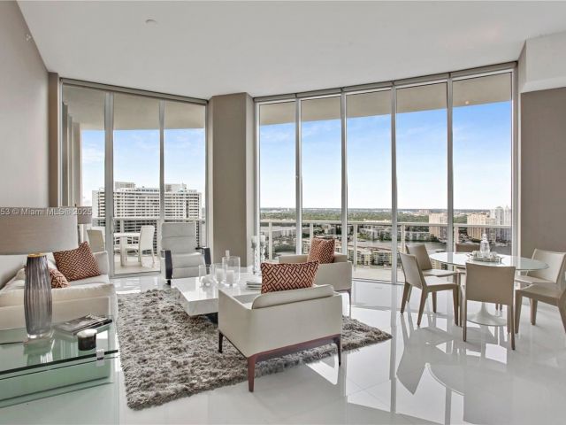 Apartment for sale  Unit #2303 - photo 6282935