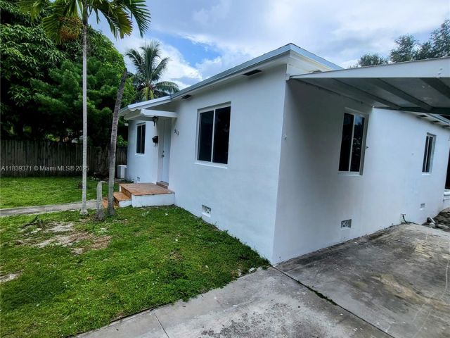 Home for sale at 511 NE 131st St - photo 6282164