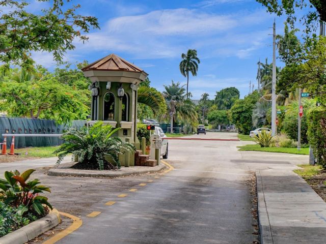 Home for sale at 1801 NE 23rd Ave - photo 6288845