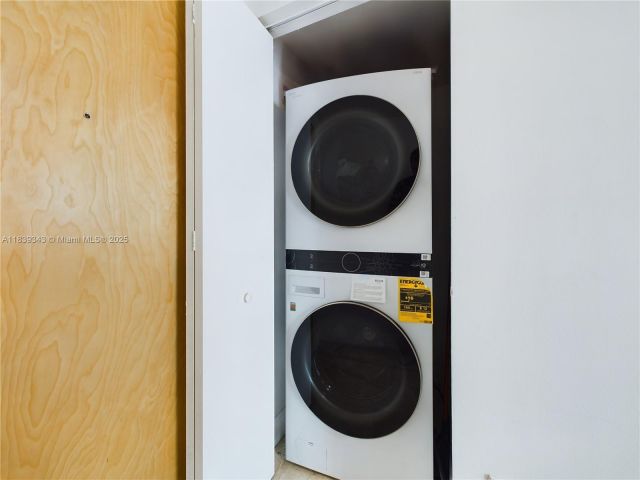 Apartment for rent  Unit #3013 - photo 6284283