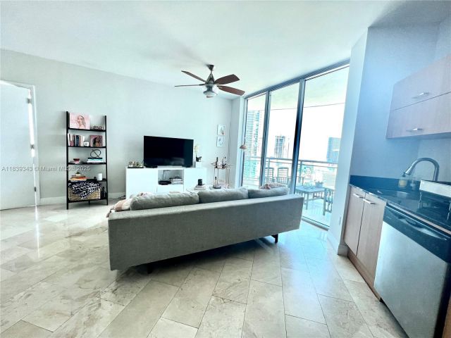 Apartment for rent  Unit #3013 - photo 6284285