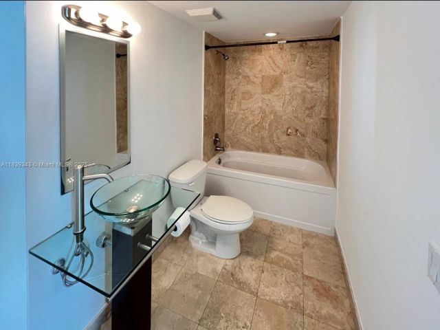 Apartment for rent  Unit #3013 - photo 6284288