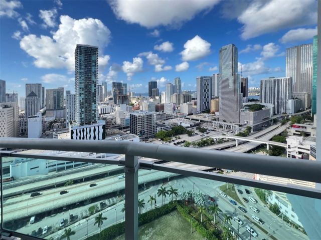 Apartment for rent  Unit #3013 - photo 6284301