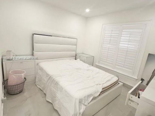 Home for sale at 4966 SW 33rd Ter - photo 6292431