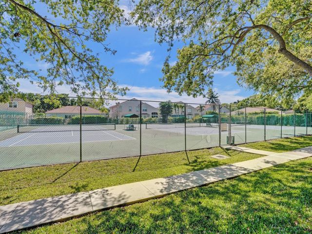 Home for sale at 4966 SW 33rd Ter - photo 6292436