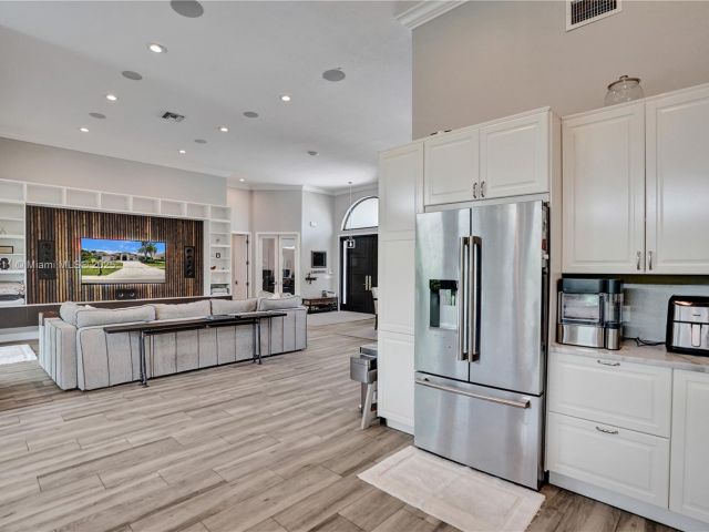 Home for sale at 17809 Southwick Way - photo 6284114