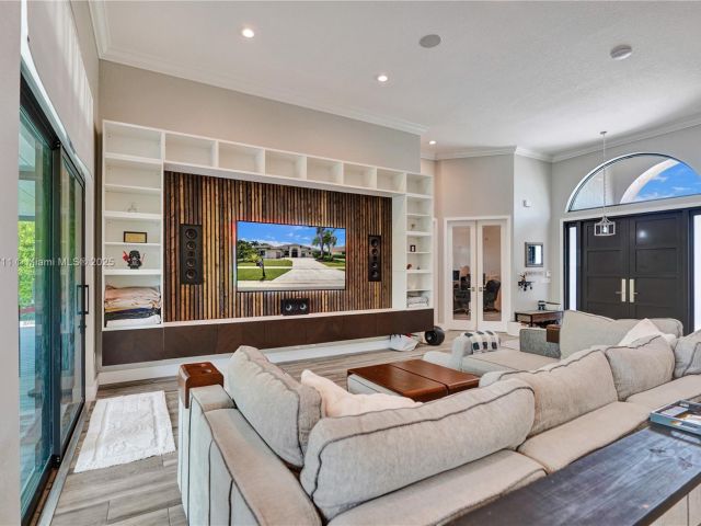 Home for sale at 17809 Southwick Way - photo 6284119