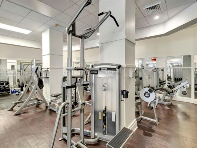 Apartment for rent  Unit #1111 - photo 6284851