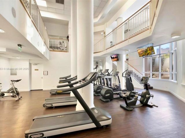 Apartment for rent  Unit #1111 - photo 6284852