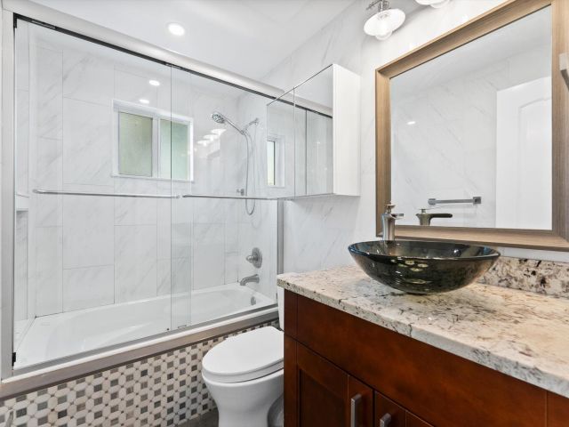 Home for rent at 1721 SW 10th Street - photo 6440470