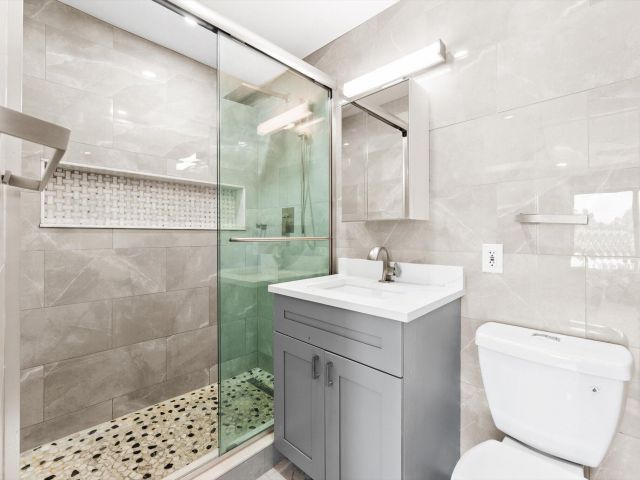 Home for rent at 1721 SW 10th Street - photo 6440480