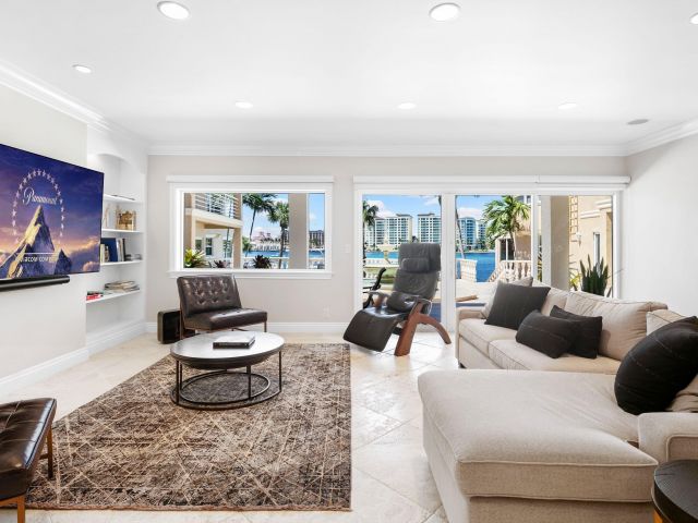 Home for rent at 555 S Ocean Boulevard 4 - photo 6318839