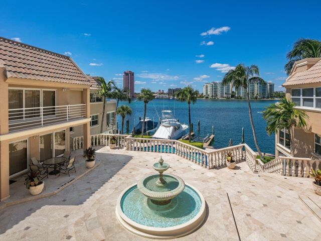 Home for rent at 555 S Ocean Boulevard 4 - photo 6318841