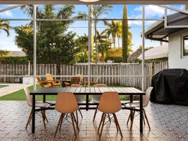 Home for sale at 1240 Jefferson St - photo 6284480