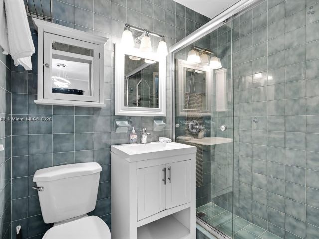 Home for sale at 1761 SW 14th St - photo 6284918