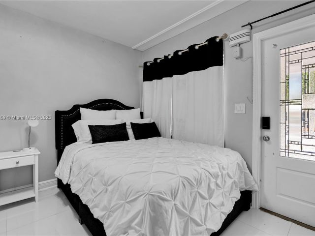 Home for sale at 1761 SW 14th St - photo 6284924