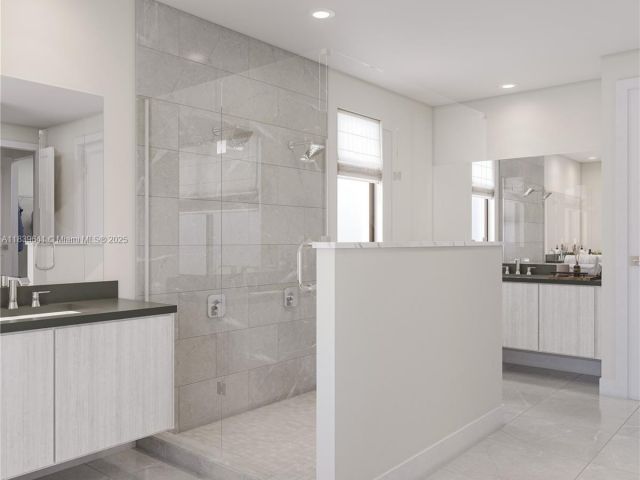 Home for sale at 19642 NE 14 AVE - photo 6284351