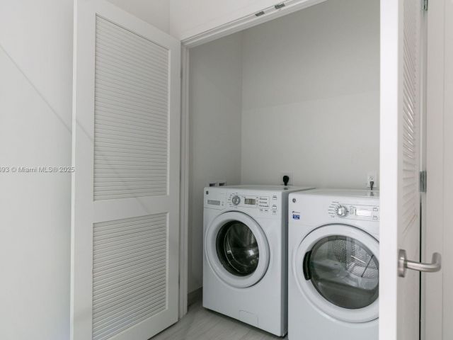 Apartment for sale  Unit #T4105 - photo 6289048