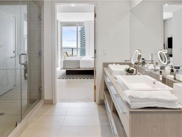 Apartment for sale  Unit #T4105 - photo 6289052