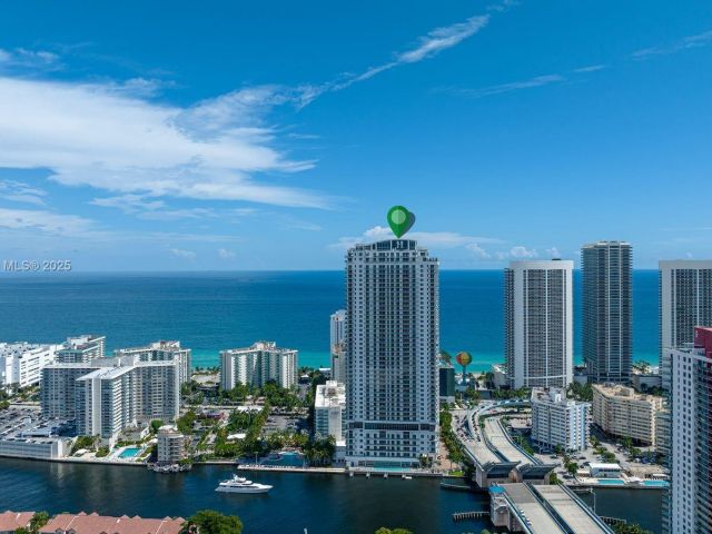 Apartment for sale  Unit #T4105 - photo 6289065