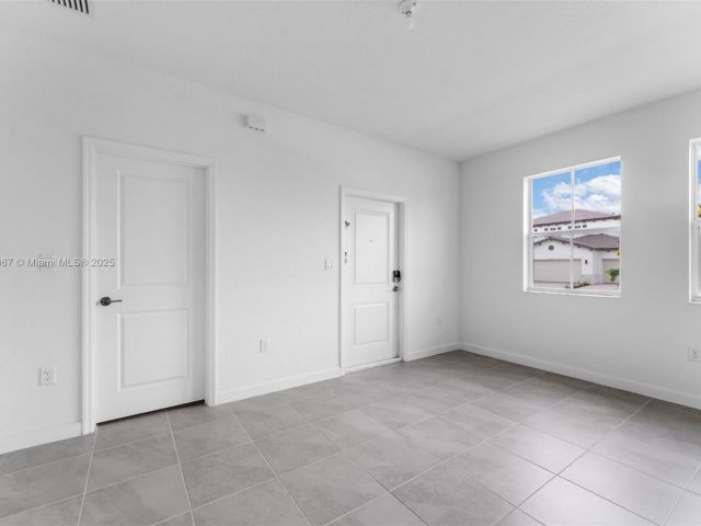 Home for rent at 2960 SE 23 - photo 6286698