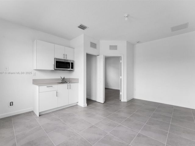 Home for rent at 2960 SE 23 - photo 6286699