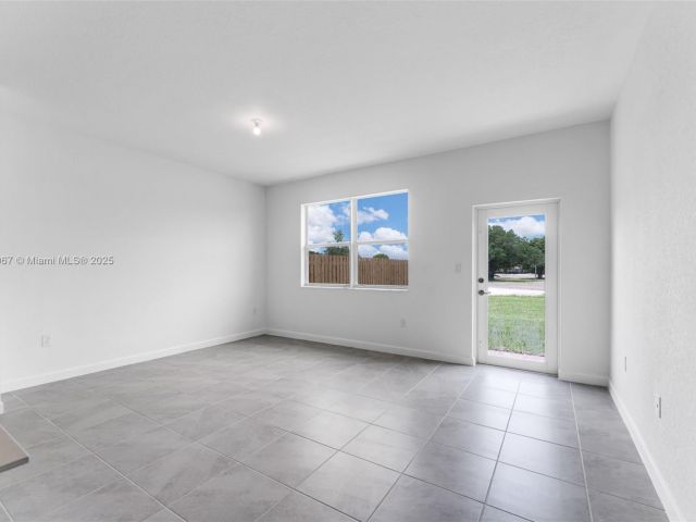 Home for rent at 2960 SE 23 - photo 6286704