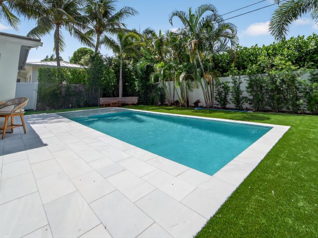 Home for rent at 101 NE 11th Street - photo 6316047