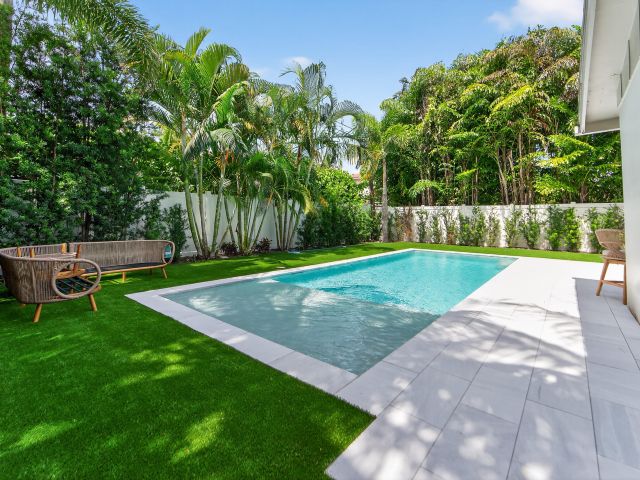 Home for rent at 101 NE 11th Street - photo 6316048