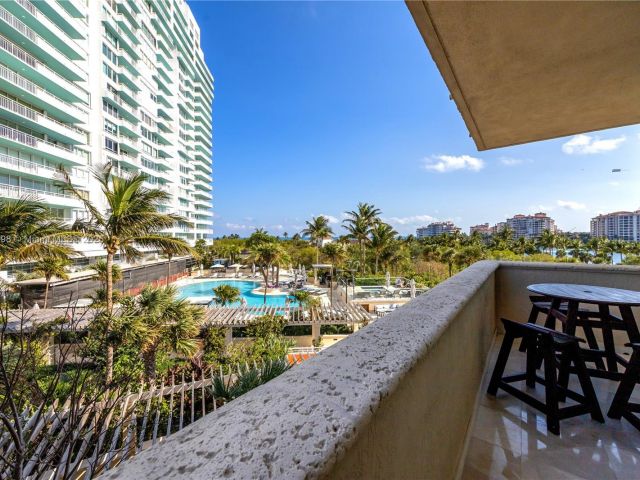 Apartment for sale  Unit #501 - photo 6288282