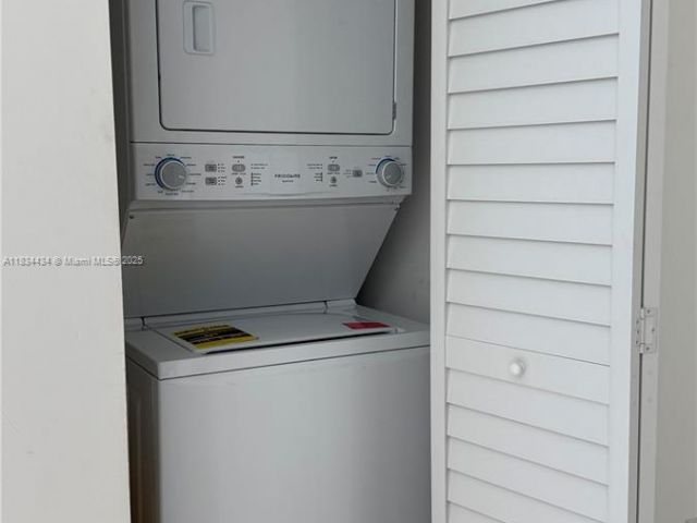 Apartment for sale  Unit #312 - photo 6289474