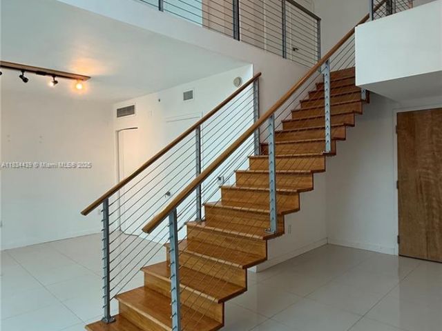 Apartment for sale  Unit #302 - photo 6289506