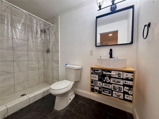 Home for sale at 2406 N 28th Ave - photo 6293091