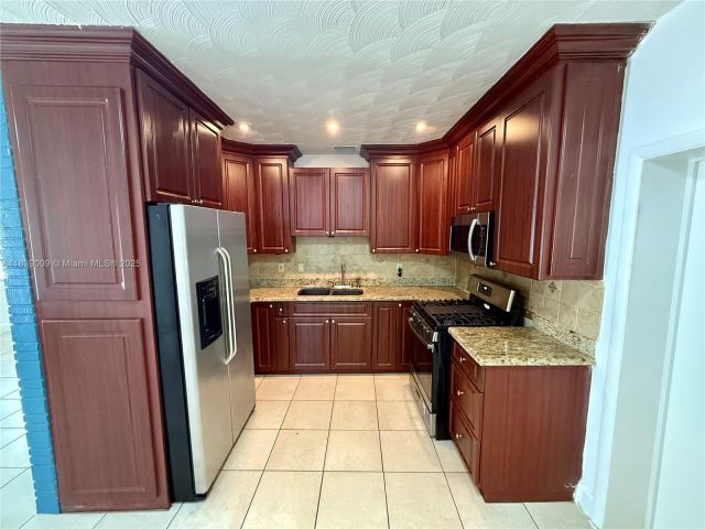 Home for sale at 2406 N 28th Ave - photo 6293099