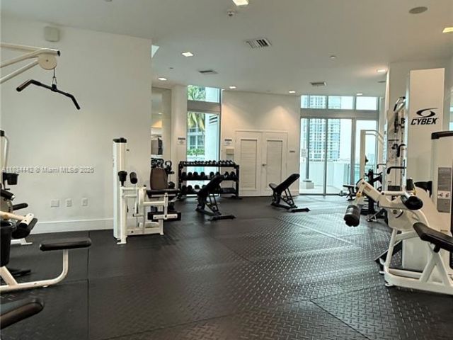 Apartment for sale  Unit #304 - photo 6289455