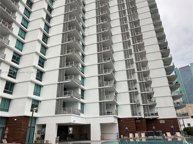 Apartment for sale  Unit #304 - photo 6289458