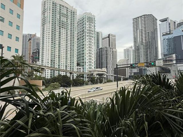 Apartment for sale  Unit #304 - photo 6289467