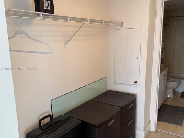 Apartment for rent  Unit #5114 - photo 6289761