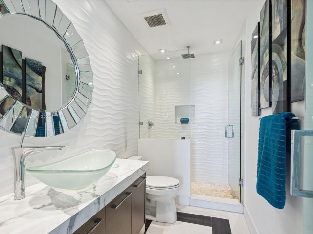 Apartment for sale  Unit #PH-D - photo 6287585