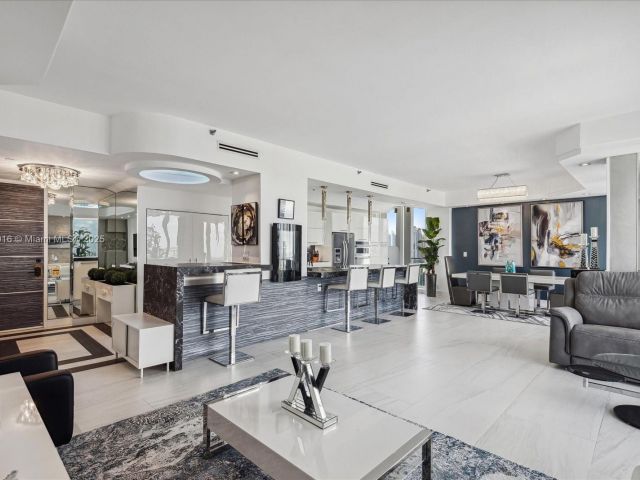 Apartment for sale  Unit #PH-D - photo 6287598