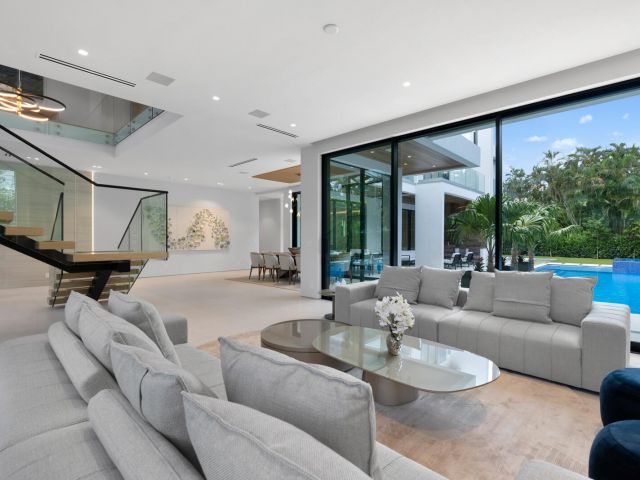 Home for sale at 141 Cortez Road - photo 6288433