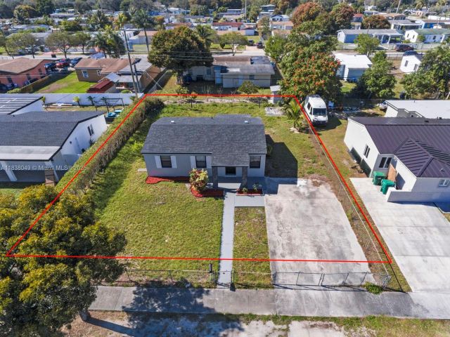 Home for sale at 15900 NW 18th Ave - photo 6286424