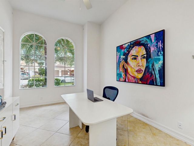 Home for sale at 544 Edgebrook Lane - photo 6627328